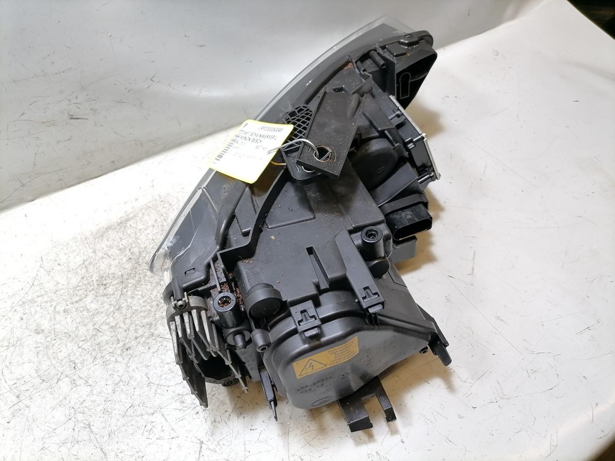 Audi Q3 8U original Xenonscheinwerfer links mit Kurvenlicht ein Halter abgebrochen Bj.2012